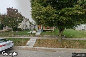 103 Locust St NW, Blairstown, IA 52209