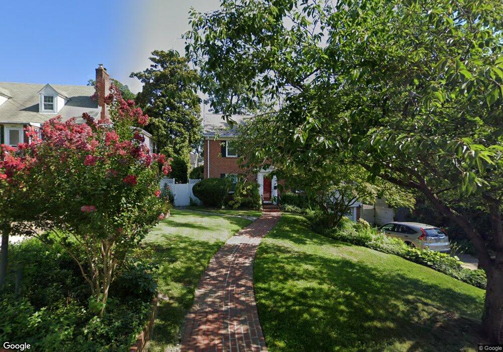 4604 Beechwood Rd, College Park, MD 20740 - photo 1