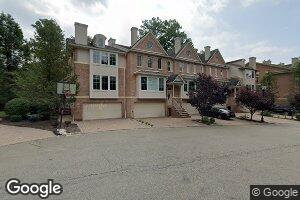 27 Harrington Ct, Harrington Park, NJ 07640