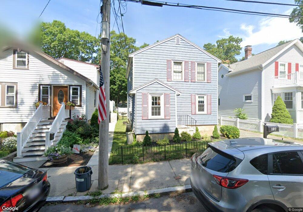 107 Keystone St, West Roxbury, MA 02132 - photo 1