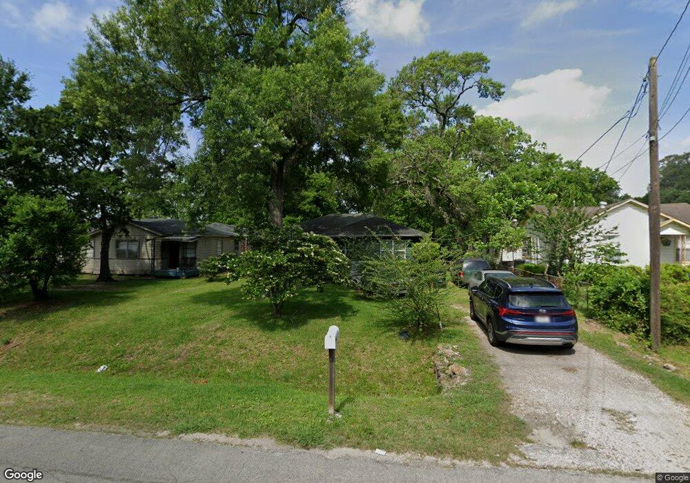 8205 Curry Rd, Houston, TX 77093 - photo 1