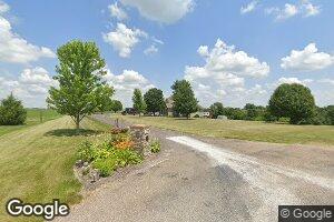 1233 N Fairview Ct, Mendon, IL 62351