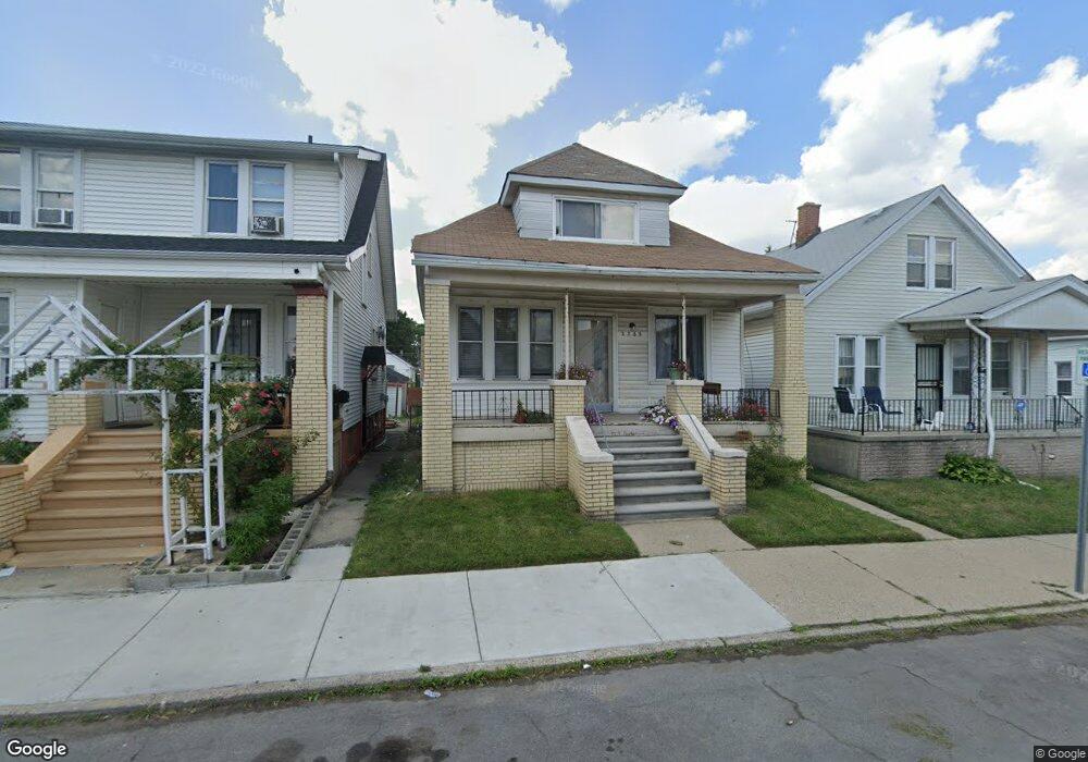 2383 Commor St, HamtraMcK, MI 48212 - photo 1