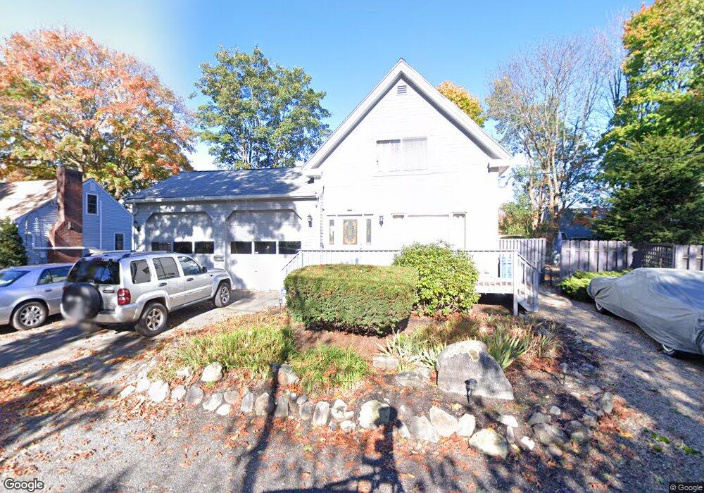 3 Monroe St, Wakefield, MA 01880 - photo 1