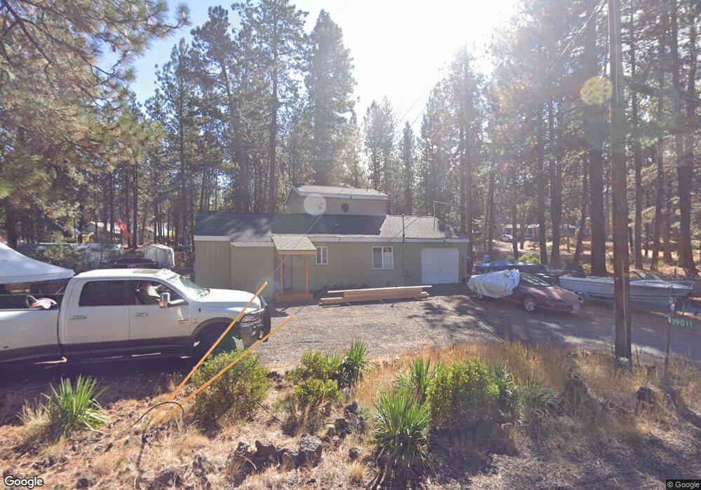 19011 Obsidian Rd, Bend, OR 97702 - photo 1