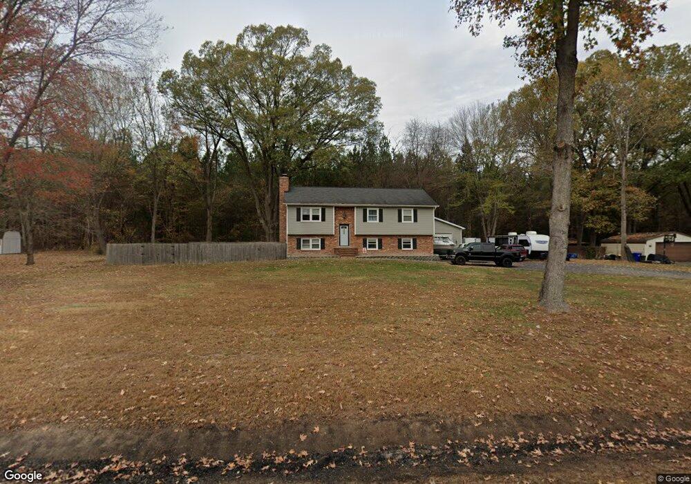 15517 Delaware Dr, King George, VA 22485 - photo 1