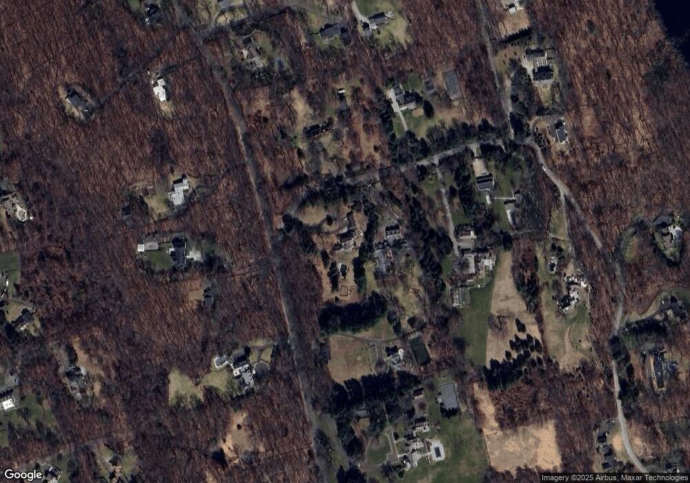 31 Cross Ridge Rd, New Canaan, CT 06840 - photo 1