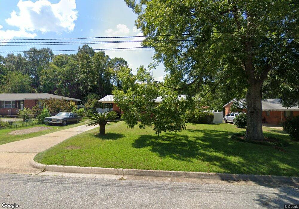 2011 Charlton Dr, Dothan, AL 36303 - photo 1