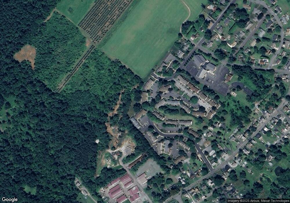 165 Popodickon Dr unit 95, Boyertown, PA 19512 - photo 1