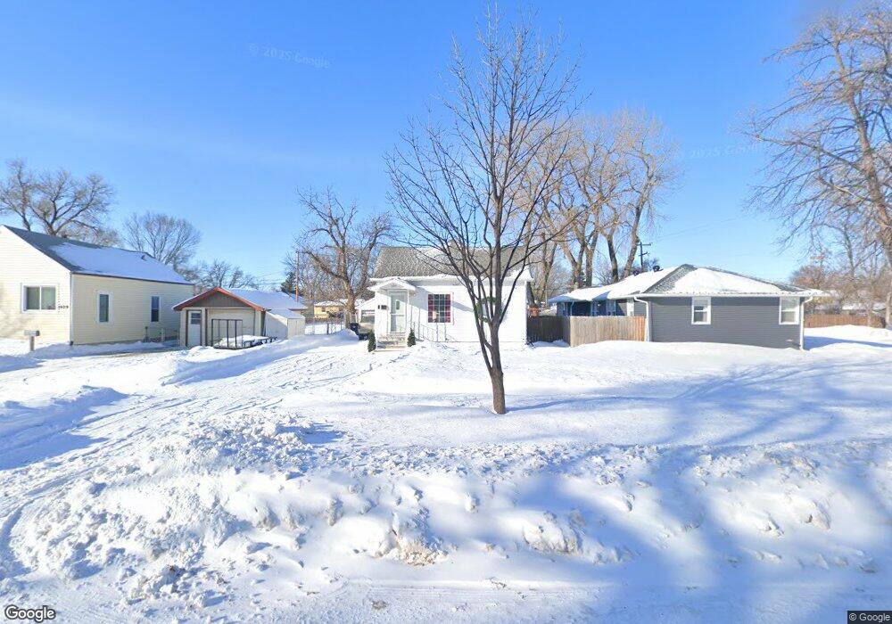 1405 14 1 2 St S, Fargo, ND 58103 - photo 1
