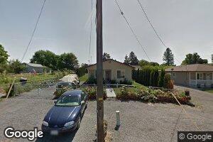 312 E 3rd St, Granger, WA 98932