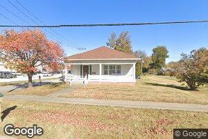 310 W Broadway, New Franklin, MO 65274