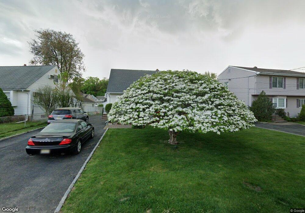 81 Carlson Pkwy, Cedar Grove, NJ 07009 - photo 1