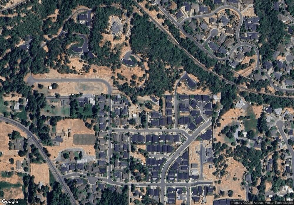 341 Fairfield Ln, Grants Pass, OR 97526 - photo 1