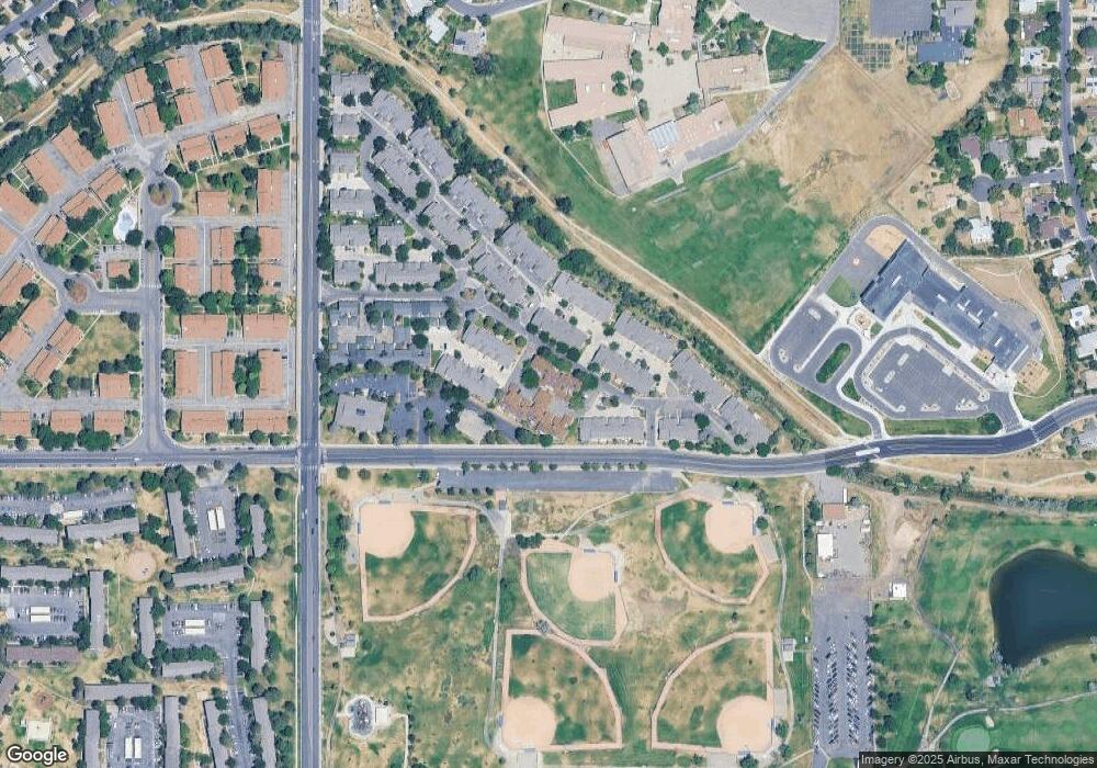 12232 E 2nd Dr, Aurora, CO 80011 - photo 1