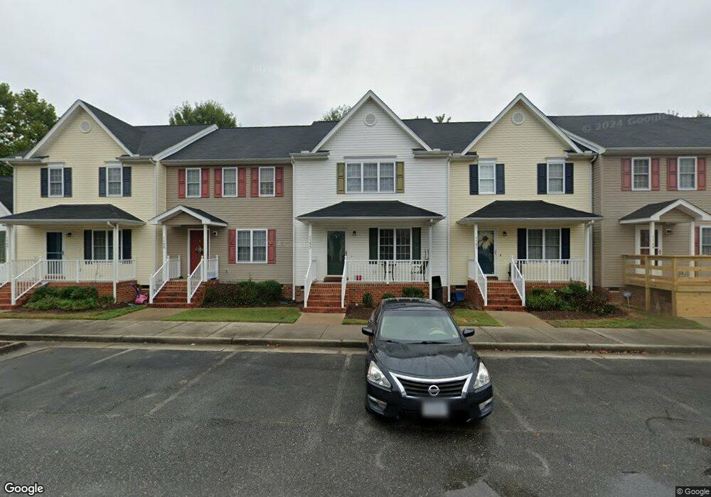 1153 Settlers Landing Dr unit 34, Tappahannock, VA 22560 - photo 1