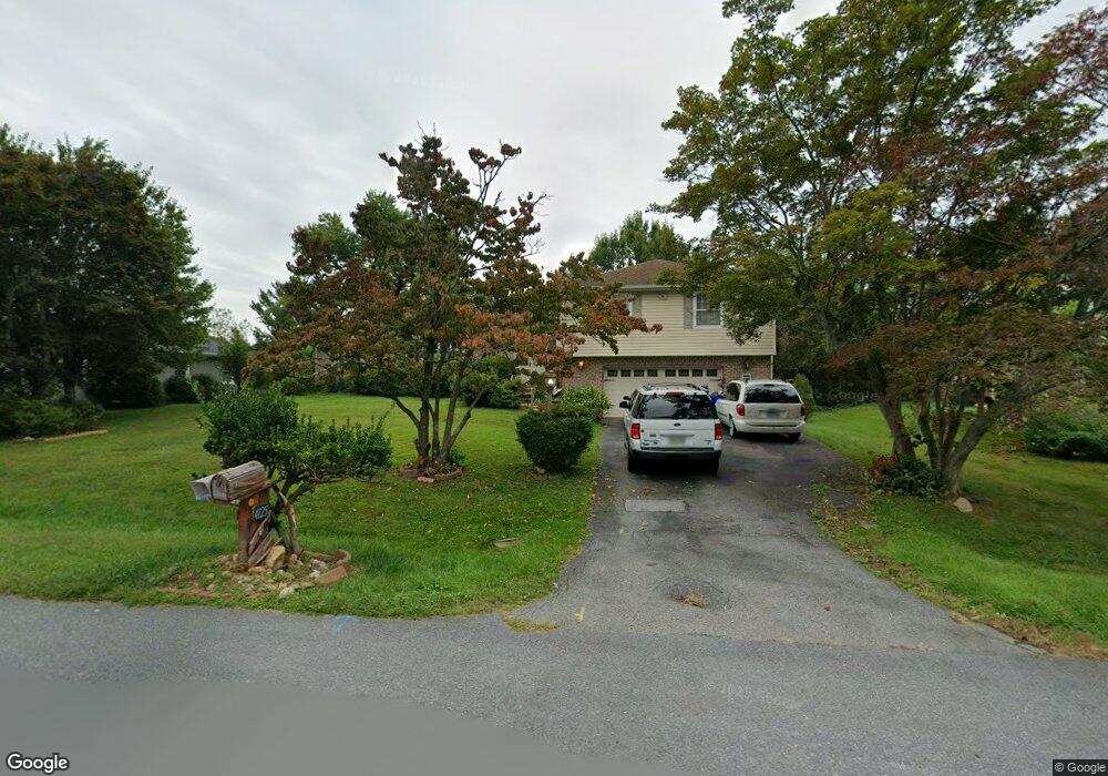 4125 Queen Mary Dr, Olney, MD 20832 - photo 1