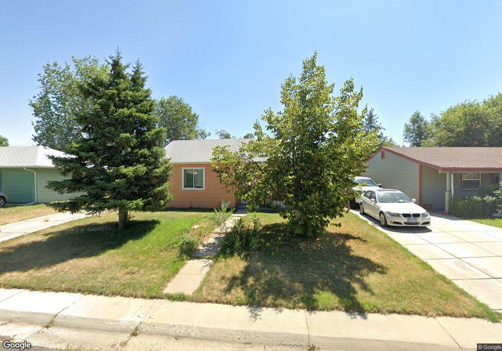 820 Oakland St, Aurora, CO 80010 - photo 1