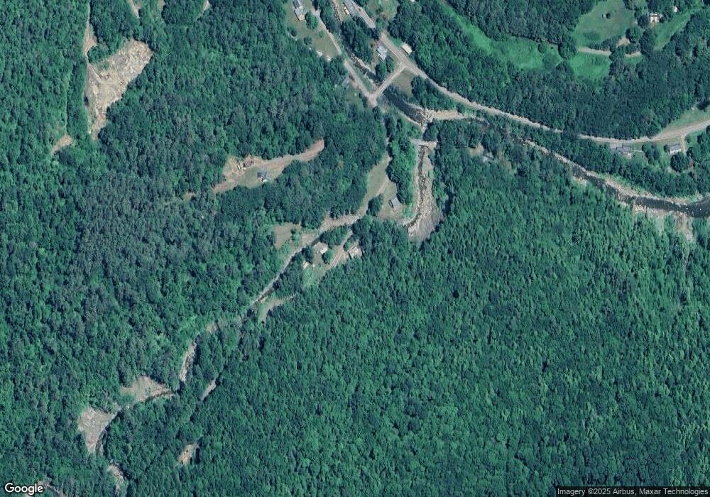 35 Hunter Brook Rd, Newfane, VT 05345 - photo 1