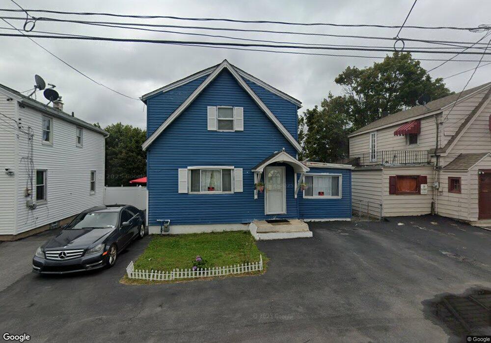 576 W Green St, Hazleton, PA 18201 - photo 1