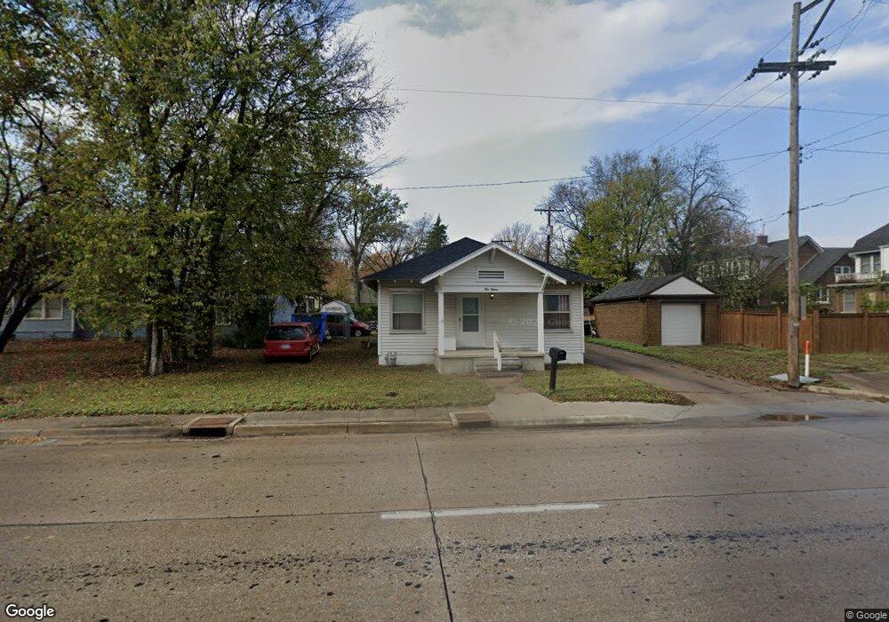 415 S 16th St, Parsons, KS 67357 - photo 1