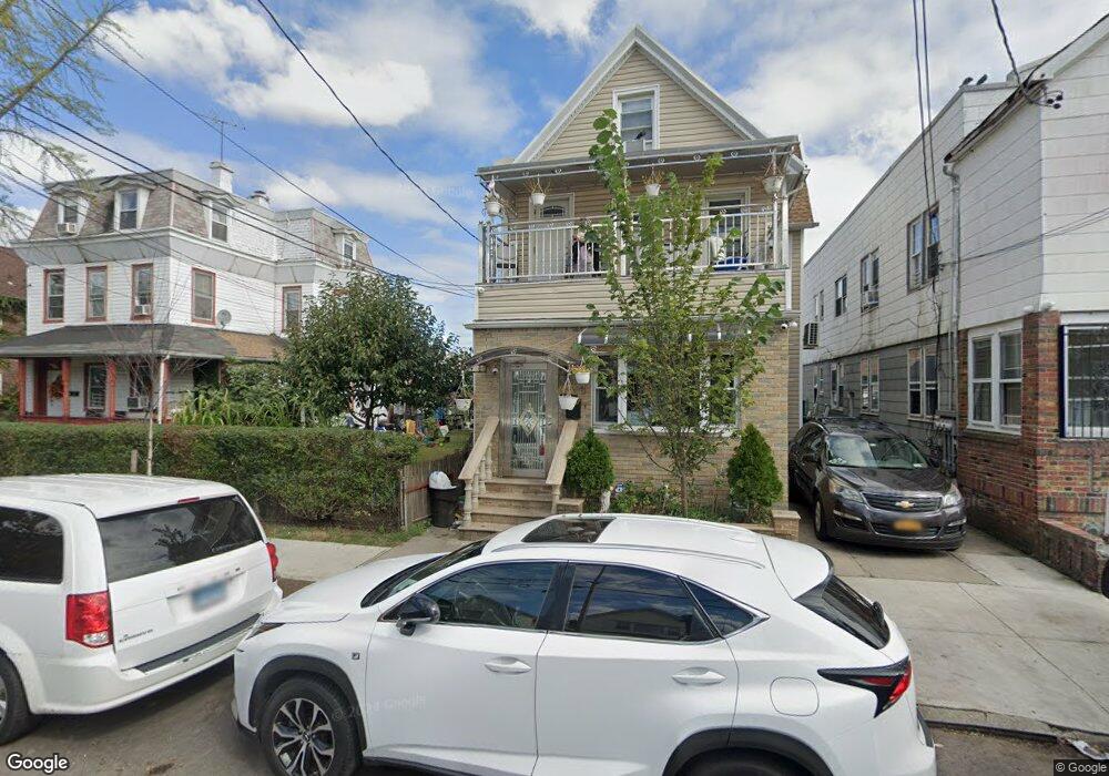 10125 98th St, Ozone Park, NY 11416 - photo 1