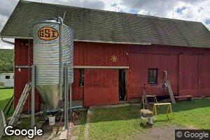 3755 W Valley Rd, Smethport, PA 16749
