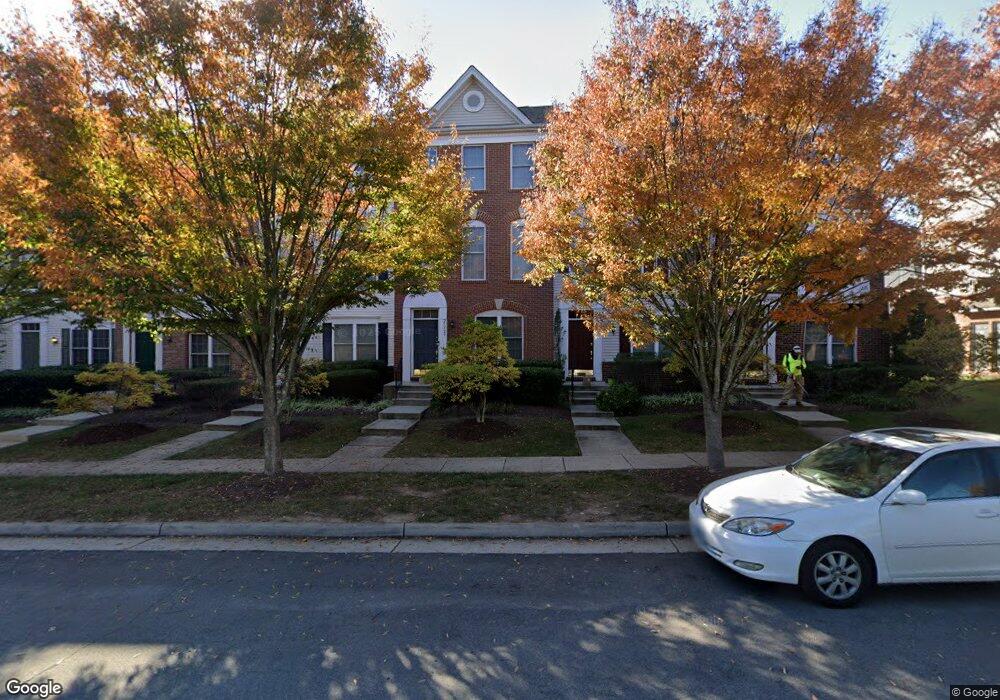 25327 Crossfield Dr, Chantilly, VA 20152 - photo 1