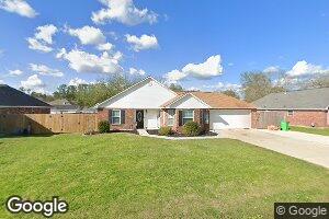 30097 Leslie St, Albany, LA 70711