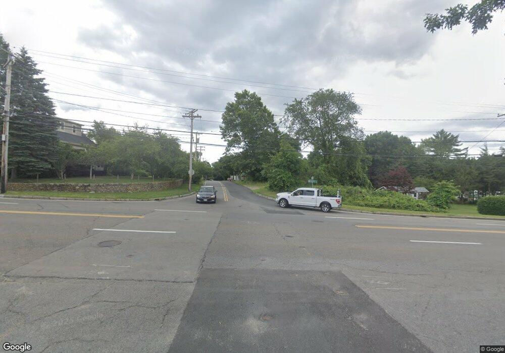 5 Randall Rd, Mattapoisett, MA 02739 - photo 1