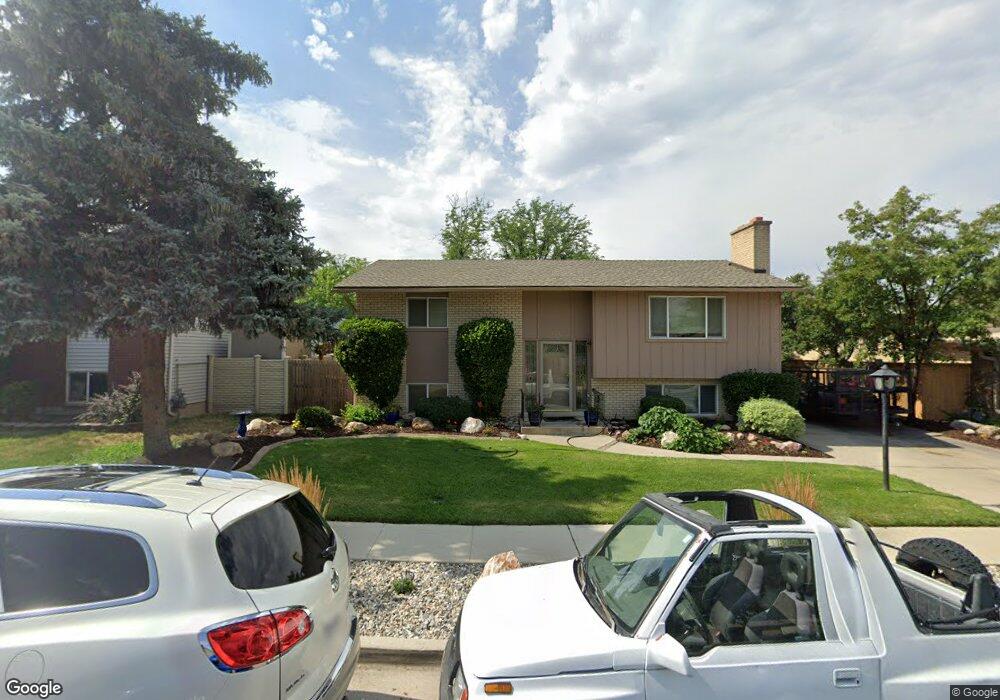 818 E Enchanted Dr, Midvale, UT 84047 - photo 1