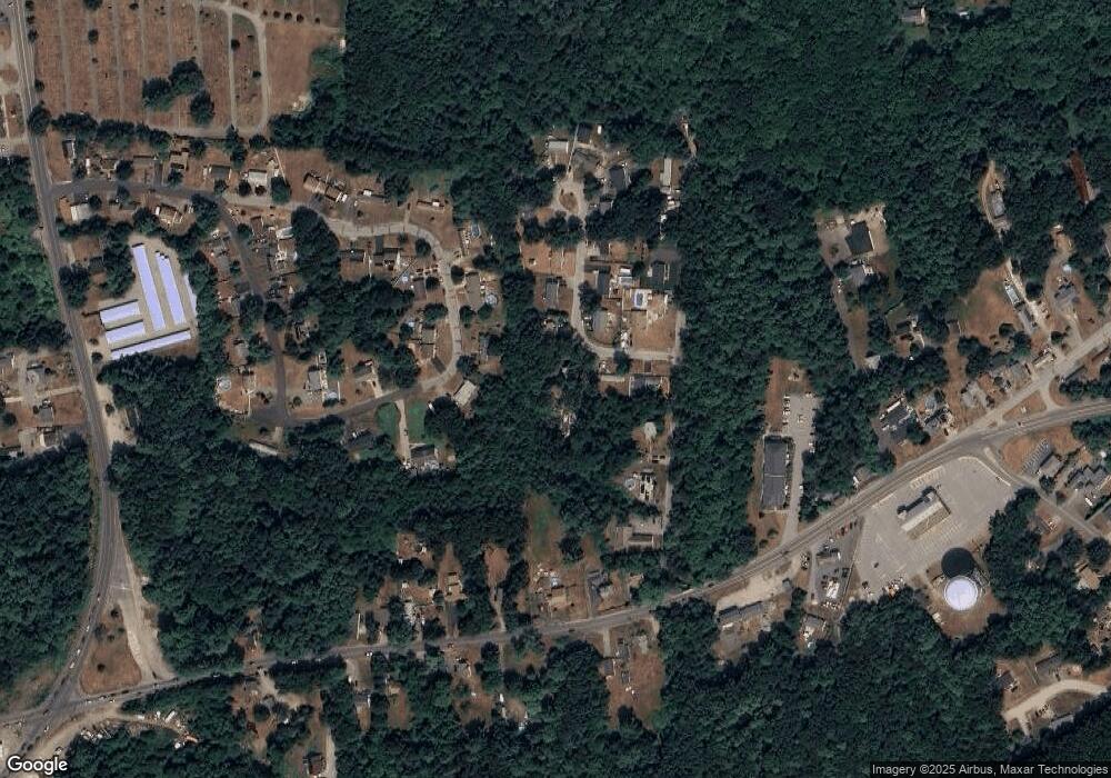 7 Janvrin Dr, Seabrook, NH 03874 - photo 1