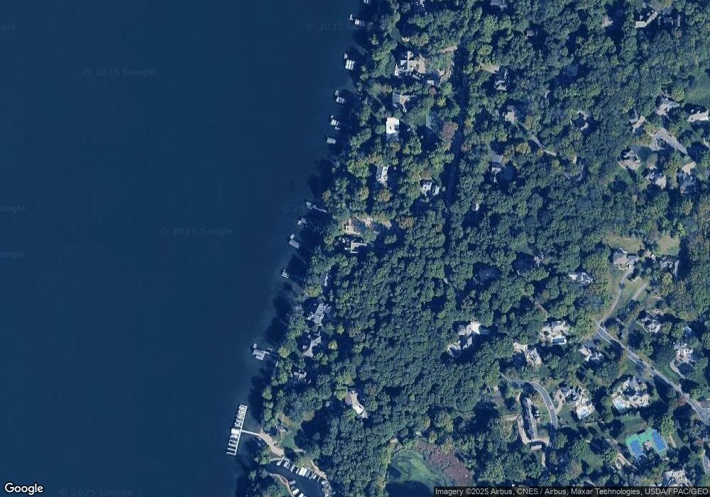 28180 Woodside Rd, Excelsior, MN 55331 - photo 1