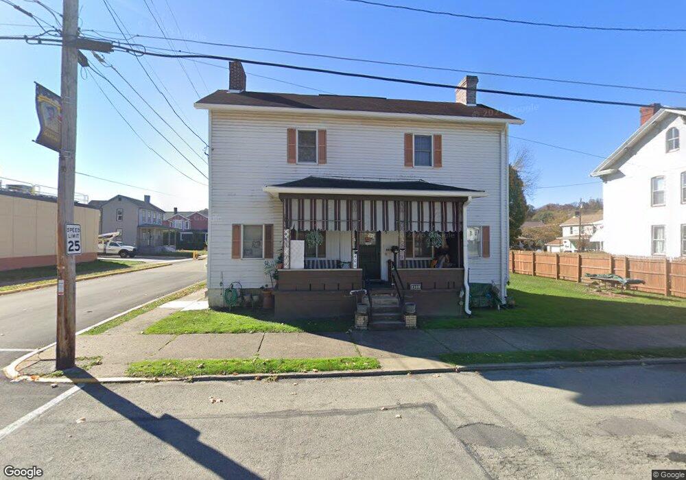 406 Vine St, West Newton, PA 15089 - photo 1