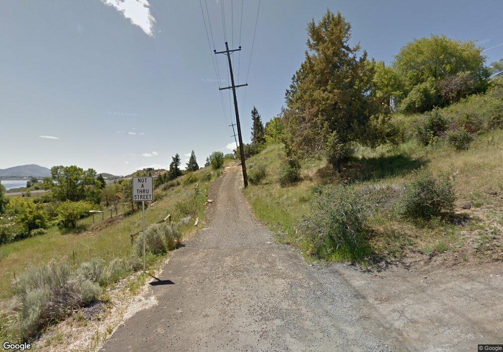 304 S Carroll St, Klamath Falls, OR 97601 - photo 1