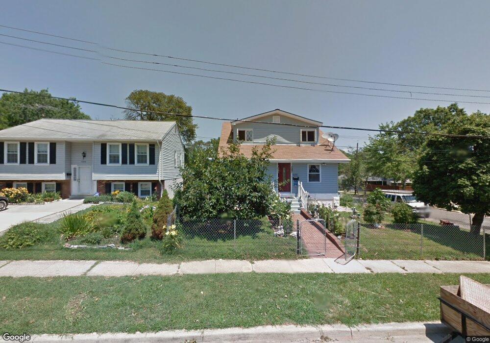 6310 Somerset Rd, Riverdale, MD 20737 - photo 1