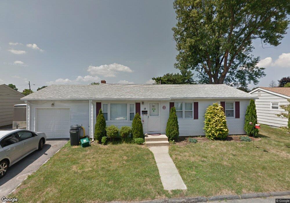 19 Keller Ave, Cranston, RI 02920 - photo 1