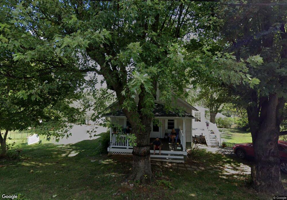 1050 Sunnyside Dr, Winchester, VA 22603 - photo 1