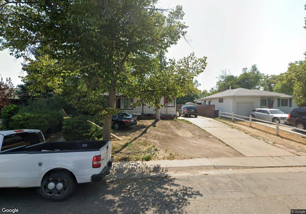 832 Elmira St, Aurora, CO 80010 - photo 1