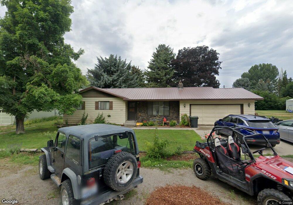 304 S Bernard St, Chewelah, WA 99109 - photo 1