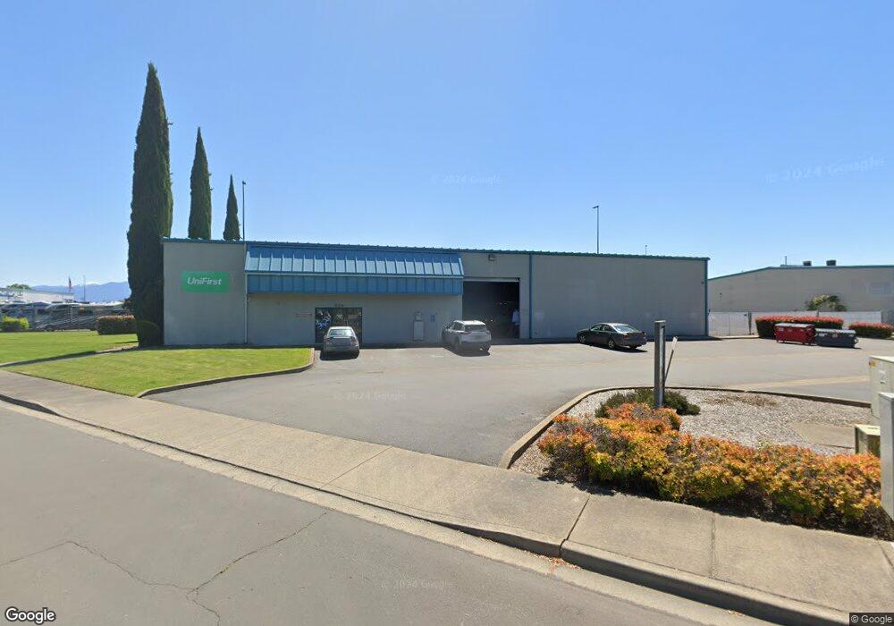 924 Chevy Way, Medford, OR 97504 - photo 1