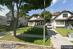 4137 N 10th St, Milwaukee, WI 53209