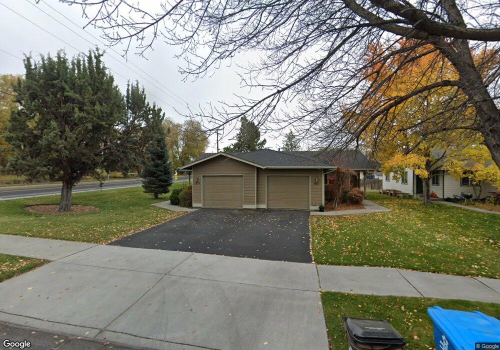 1912 NW Elm Ave, Redmond, OR 97756 - photo 1