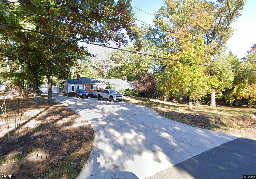 24 Cedar Dr, Sterling, VA 20164 - photo 1