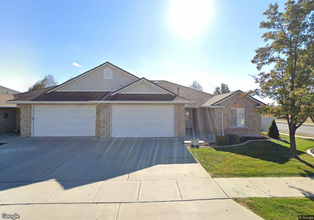 2413 W 1915 N, Clearfield, UT 84015 - photo 1