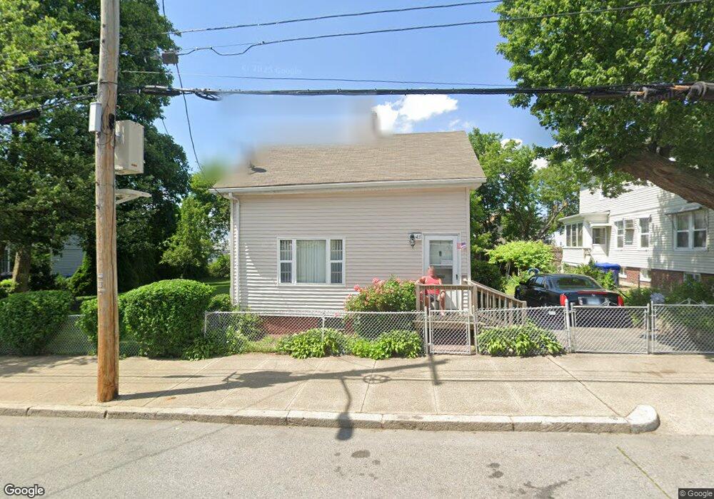 43 Magill St, Pawtucket, RI 02860 - photo 1