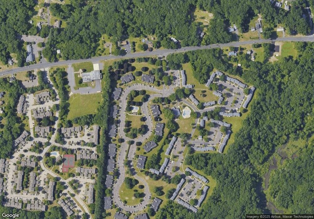 1608 Twin Circle Dr, South Windsor, CT 06074 - photo 1