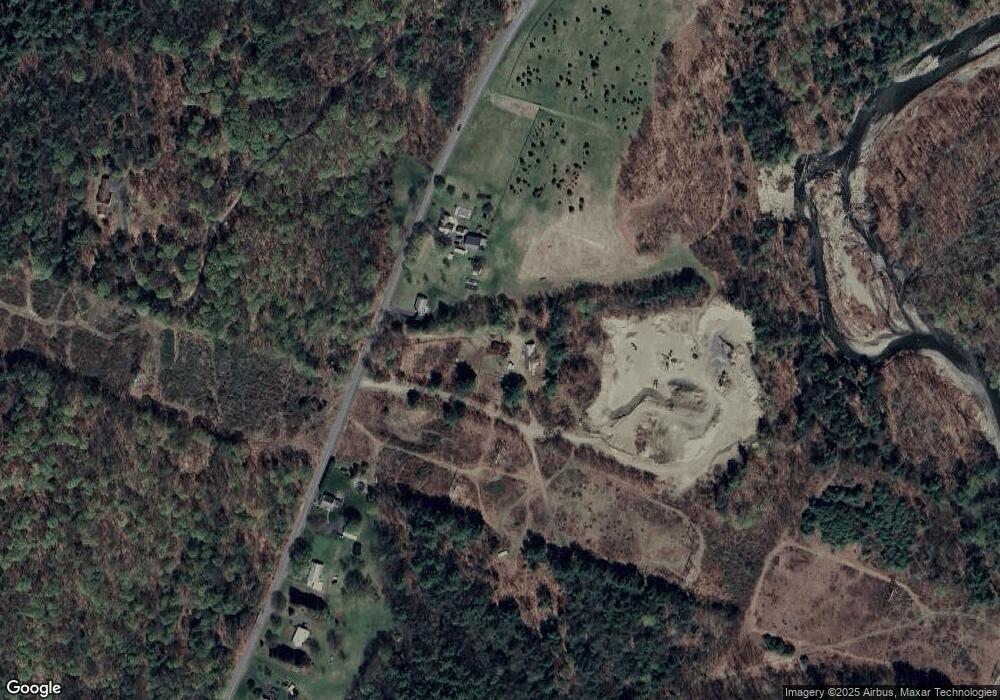 427 Green River Rd, Greenfield, MA 01301 - photo 1