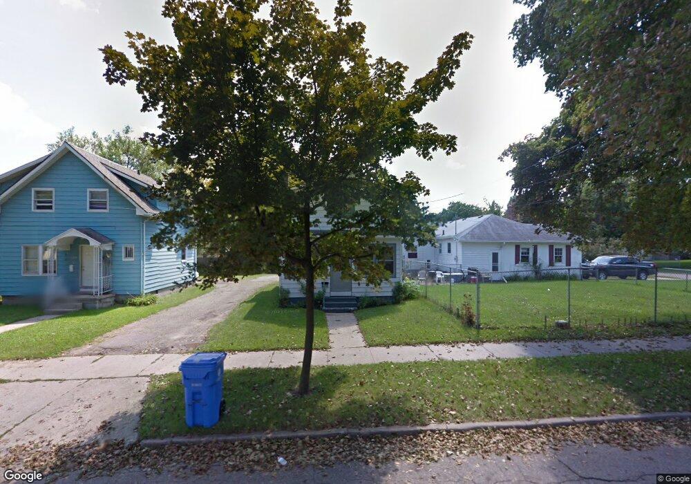 1217 Hyland St, Lansing, MI 48915 - photo 1