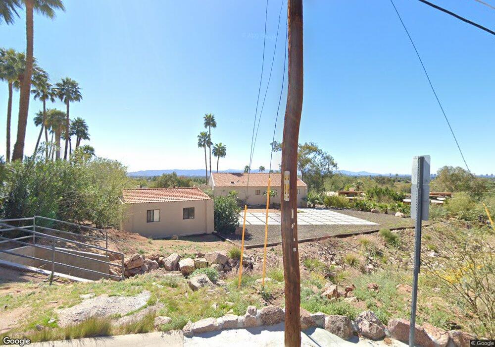 5023 E Valle Vista Rd unit sectional, Phoenix, AZ 85018 - photo 1